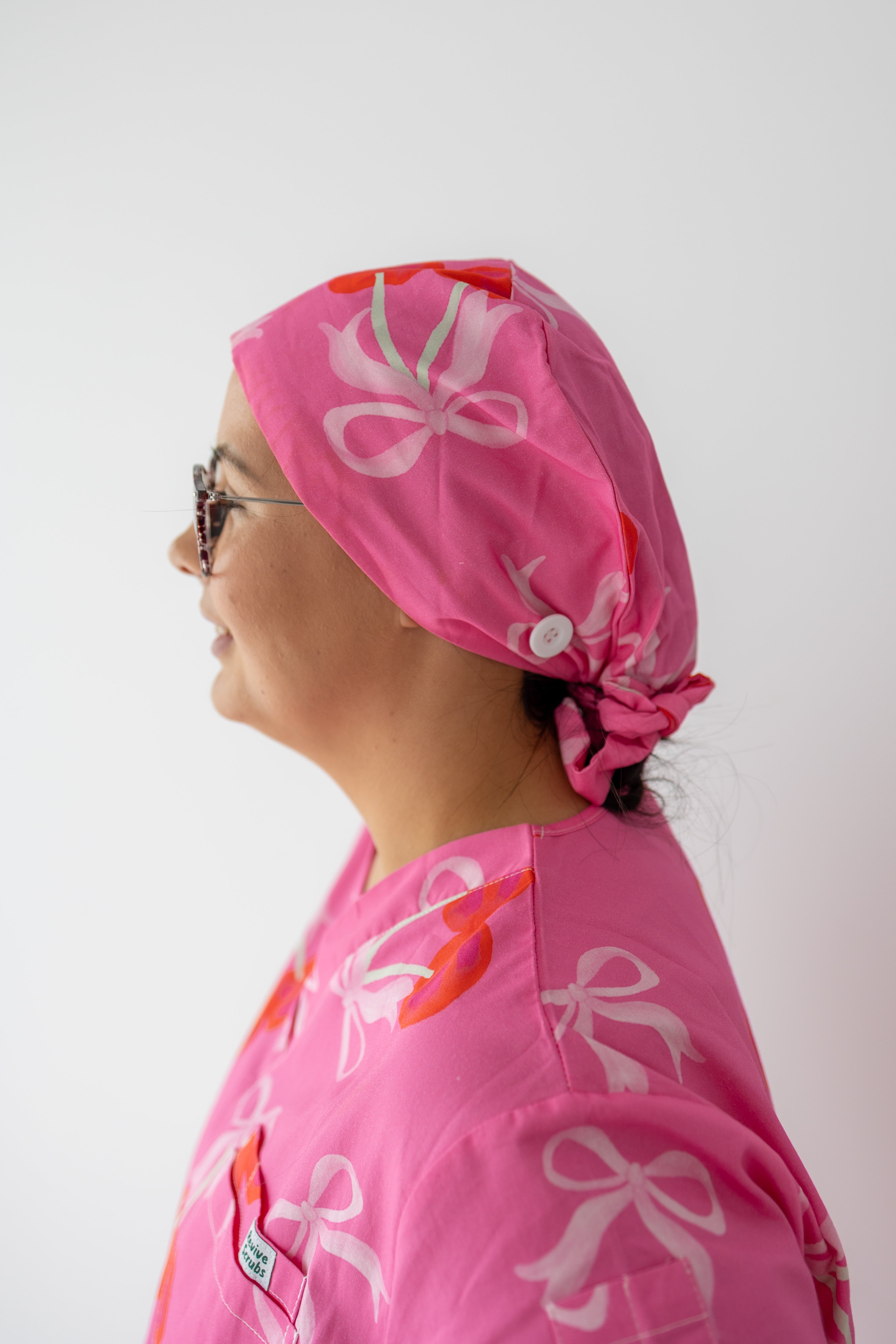 CHERRY BOW SCRUB CAP