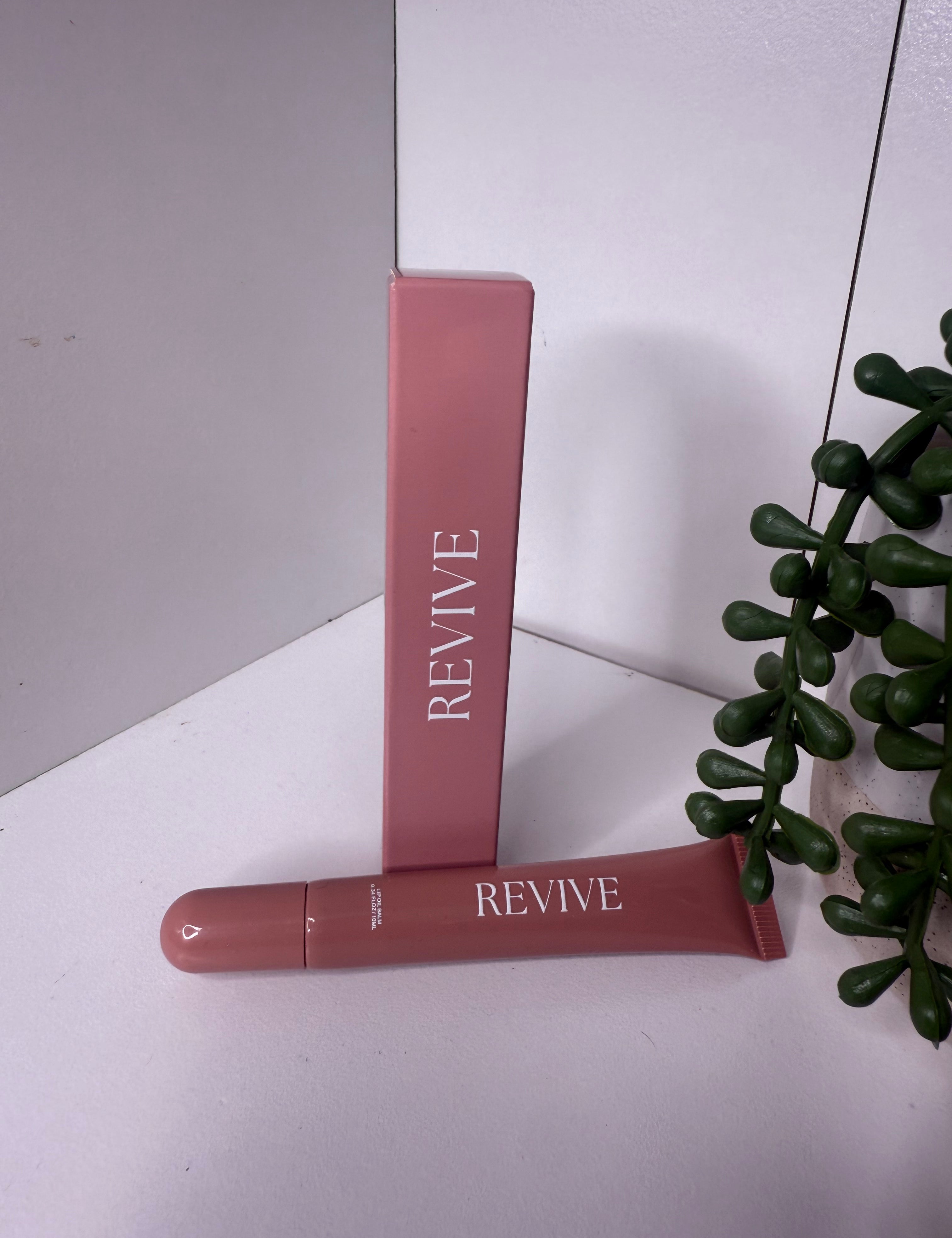 REVIVE LIPS